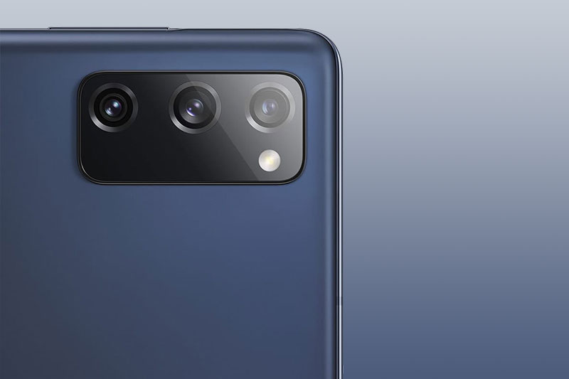 Cụm 3 camera chất lượng đa tính năng - Samsung Galaxy S20 FE