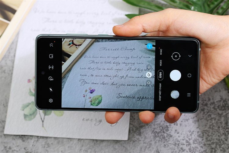 Điện thoại Samsung Galaxy S20 FE (8GB/256GB)