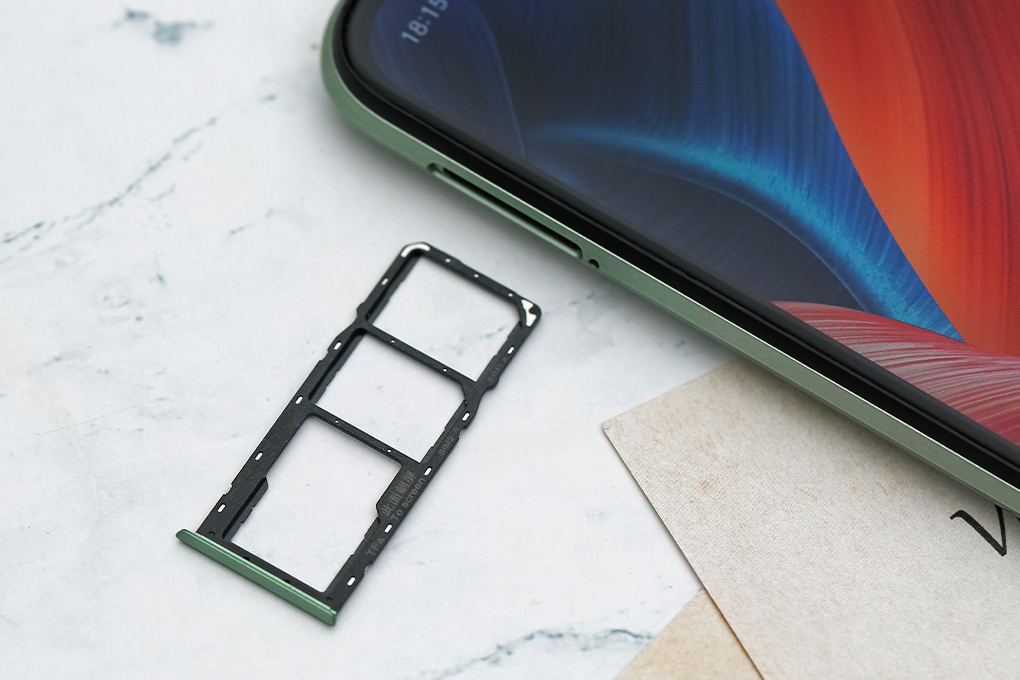 Điện thoại realme C11 Màu Xanh lá