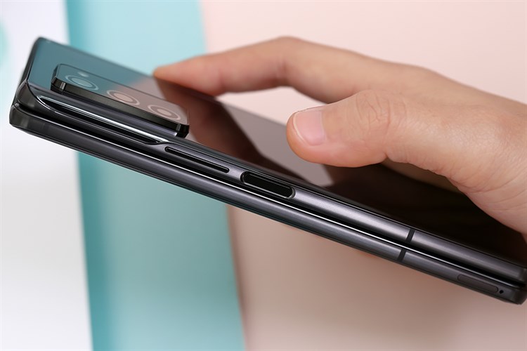 Điện thoại Samsung Galaxy Z Fold2 5G Màu Đen