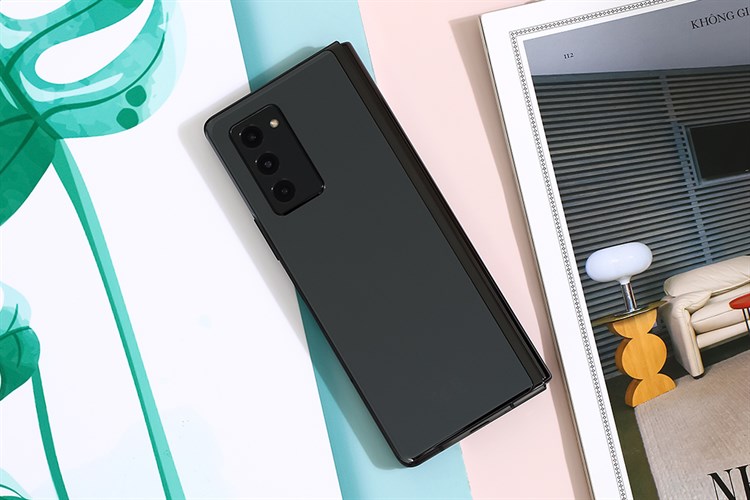 Điện thoại Samsung Galaxy Z Fold2 5G Màu Đen