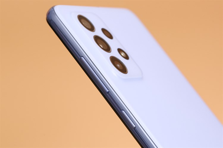 Điện thoại Samsung Galaxy A72 Màu Tím