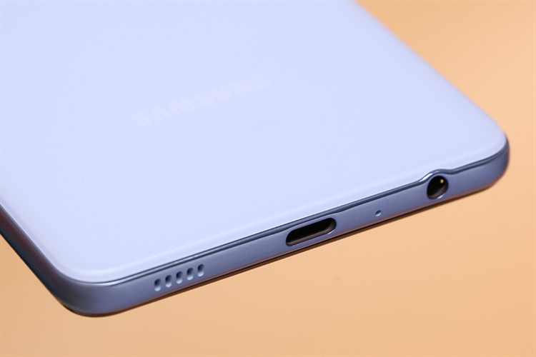 Điện thoại Samsung Galaxy A72 Màu Tím