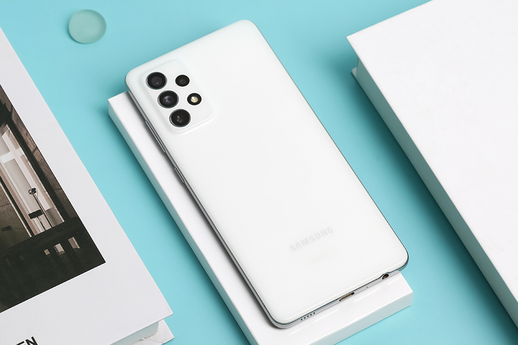 Điện thoại Samsung Galaxy A72 Màu Trắng