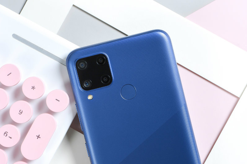 Realme C15 | Trang bị bộ vi xử lý MediaTek Helio G35 8 nhân