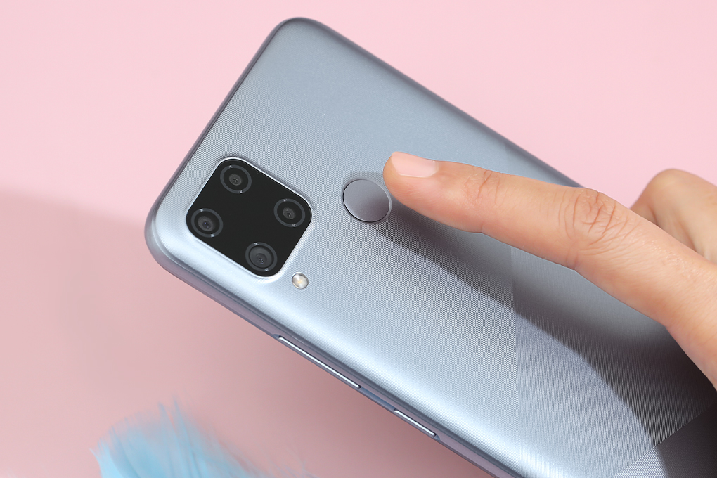 Điện thoại realme C15 Màu Bạc