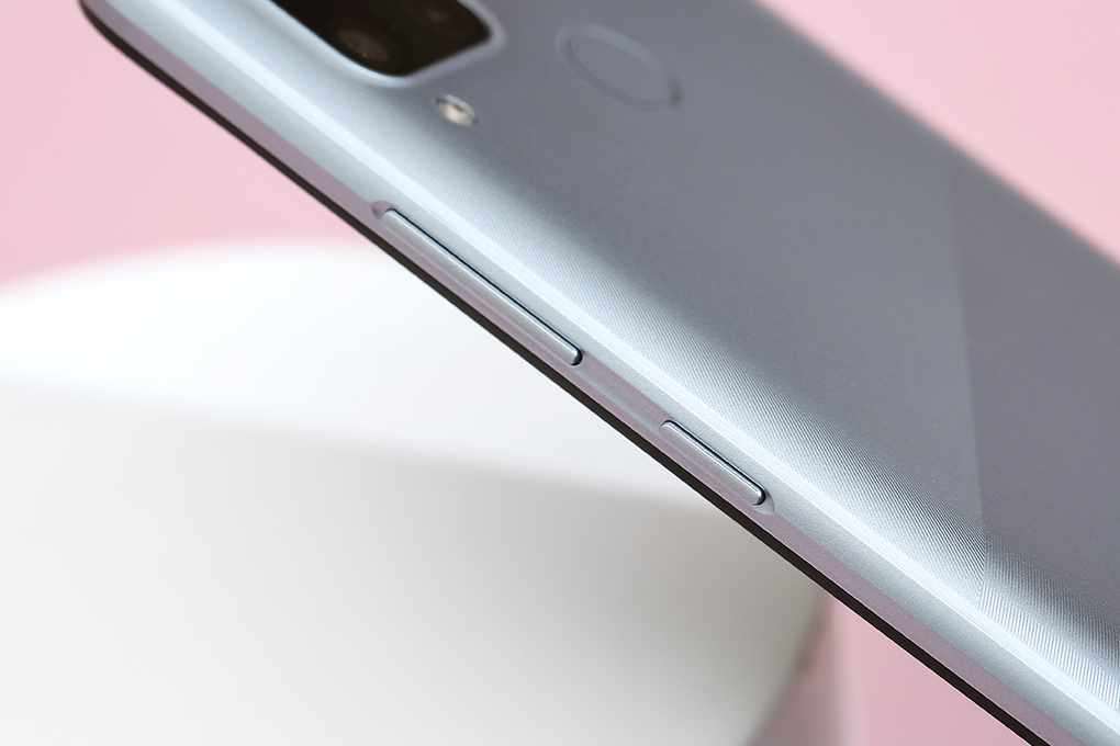 Điện thoại realme C15 Màu Bạc