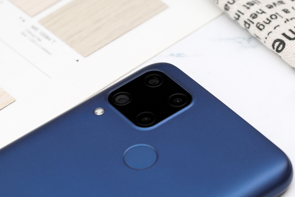 Điện thoại realme C15 Màu Xanh Dương