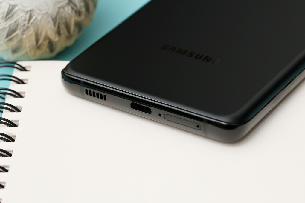 Điện thoại Samsung Galaxy S21 Ultra 5G 128GB Màu Đen