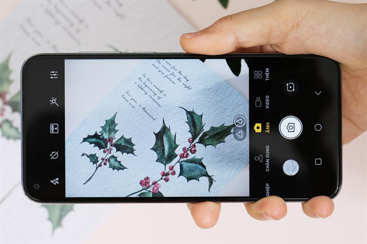 Điện thoại Vsmart Live 4 4GB