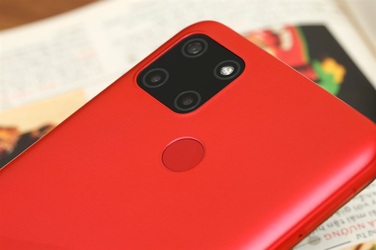 Điện thoại realme C12 Màu Đỏ