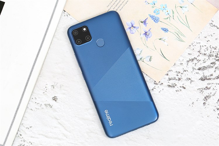 Điện thoại realme C12 Màu Xanh Dương
