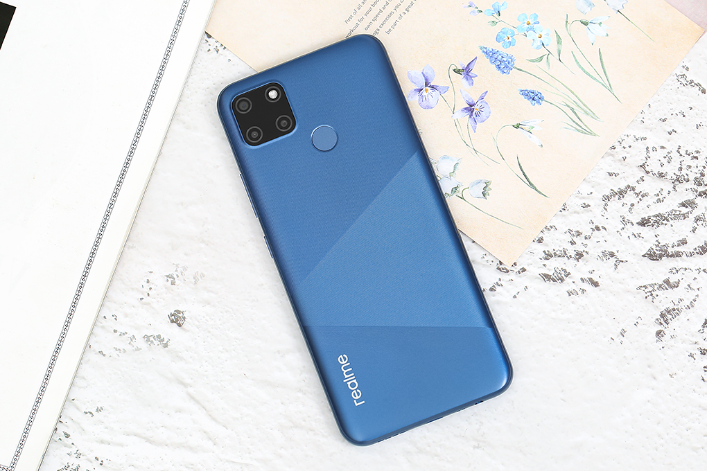 Điện thoại realme C12 Màu Xanh Dương