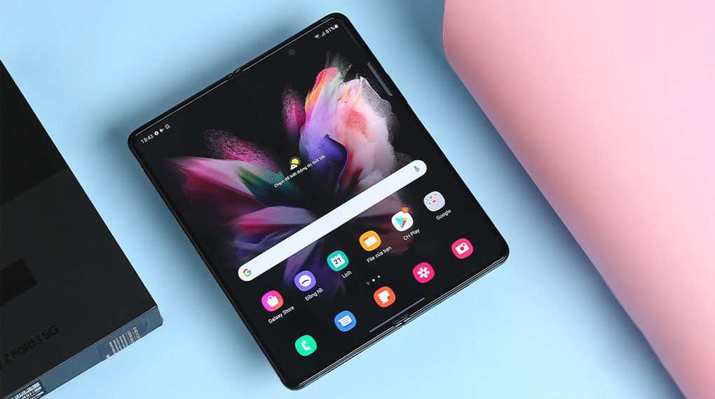 Samsung Galaxy Z Fold3 5G | Đột phá màn hình gập siêu tràn viền