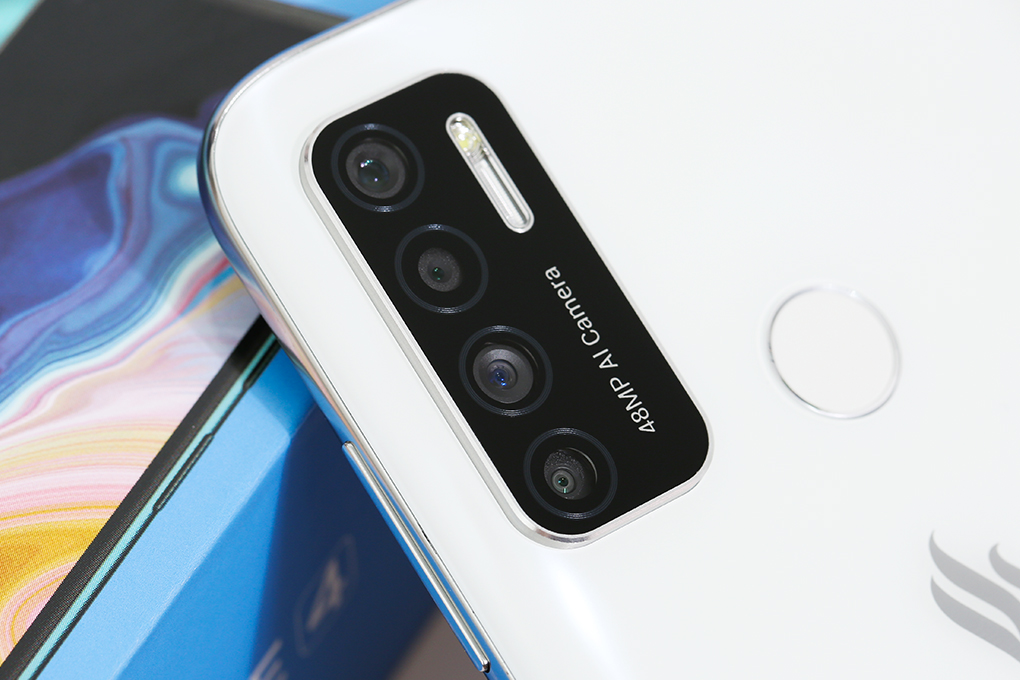Điện thoại Vsmart Live 4 6GB