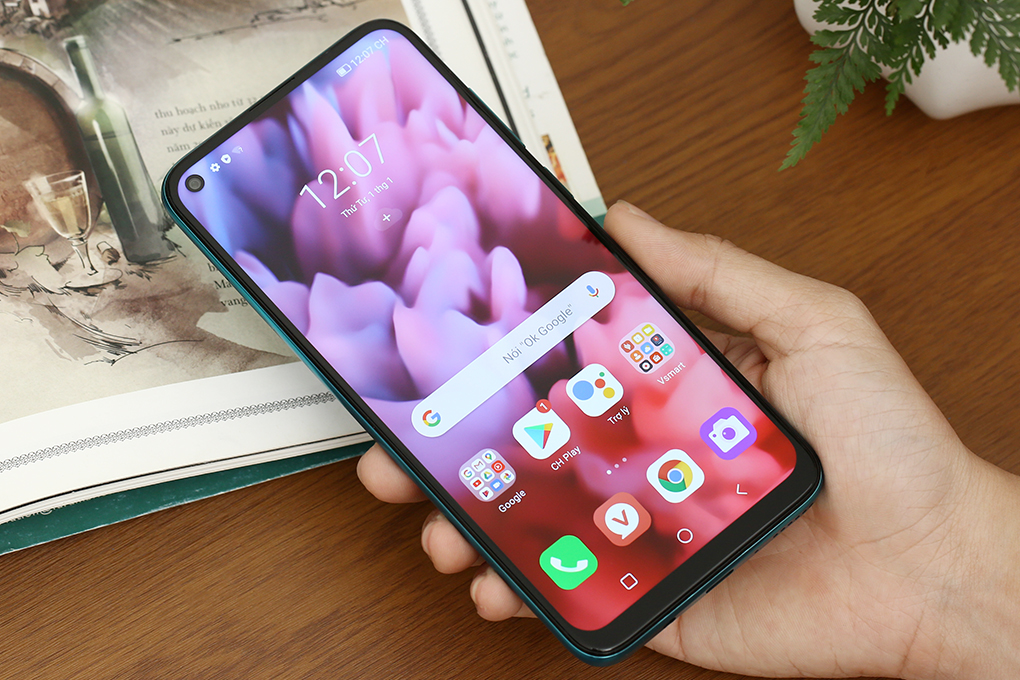 Điện thoại Vsmart Live 4 6GB
