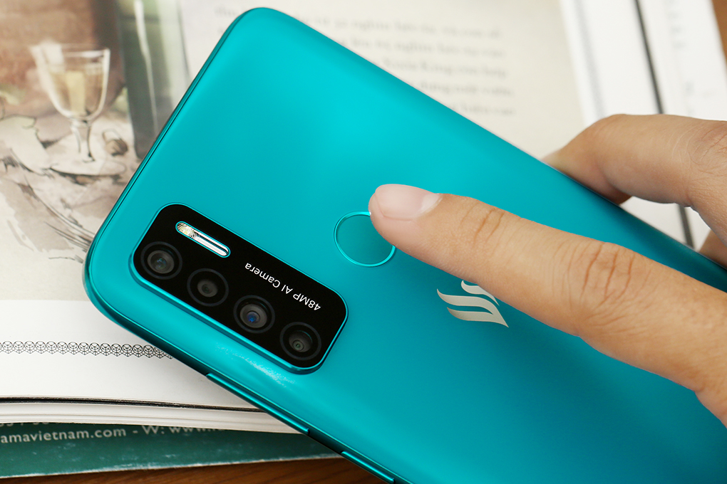 Điện thoại Vsmart Live 4 6GB