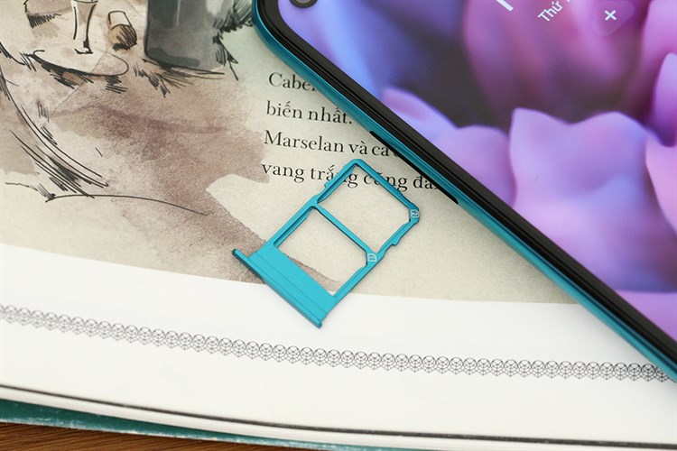 Điện thoại Vsmart Live 4 6GB