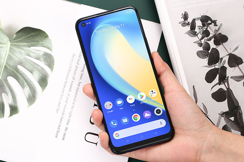 Realme C17 | Camera trước nốt ruồi độ phân giải 8 MP, quay video full HD, nhận diện khuôn mặt