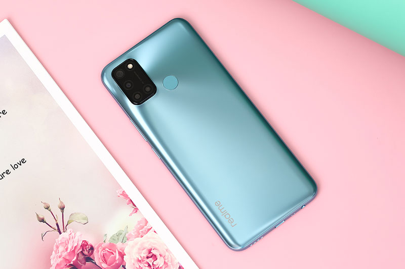  Realme C17  | Thiết kế mặt lưng 