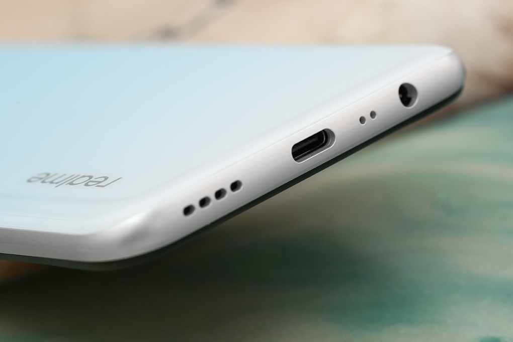 realme 7i - 21