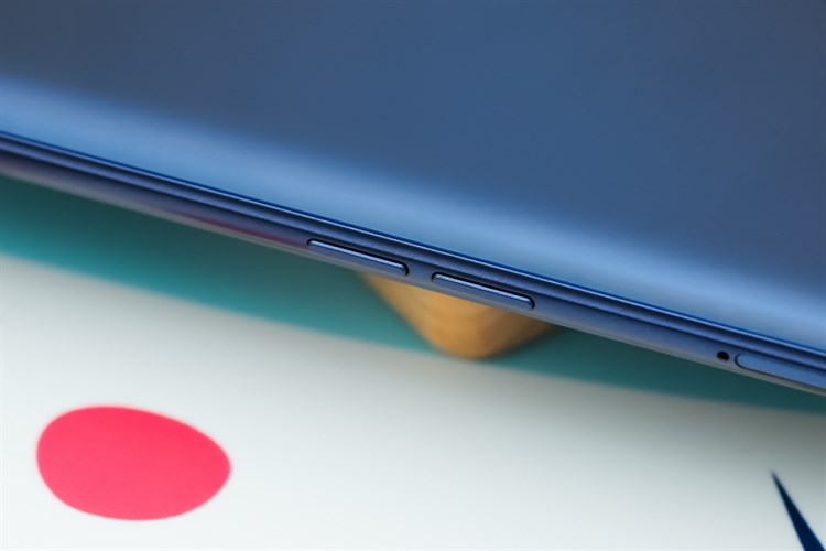 Điện thoại realme 7 Pro Màu Xanh Dương