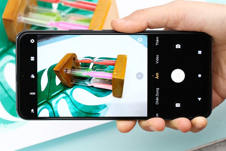 Điện thoại Vivo V20 SE Màu Đen