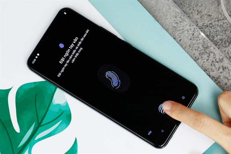 Điện thoại Vivo V20 SE Màu Đen