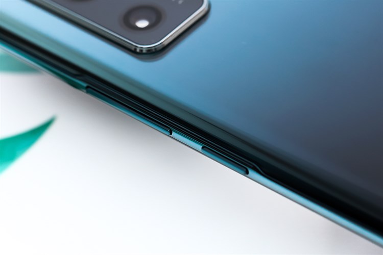 Điện thoại Vivo V20 SE Màu Đen