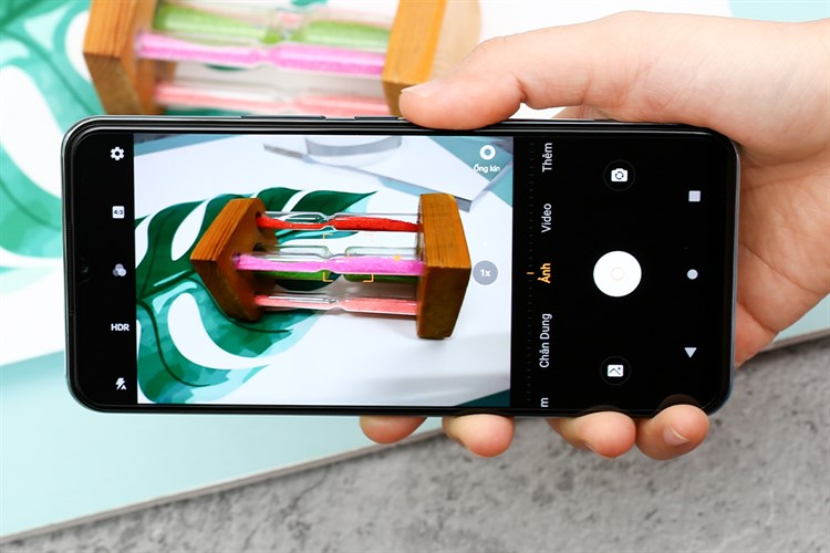 Điện thoại Vivo V20 SE Màu Xanh dương nhạt