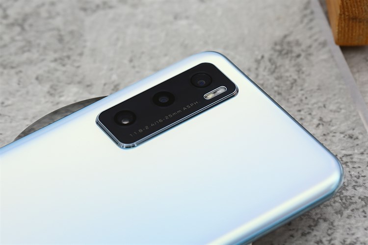 Điện thoại Vivo V20 SE Màu Xanh dương nhạt