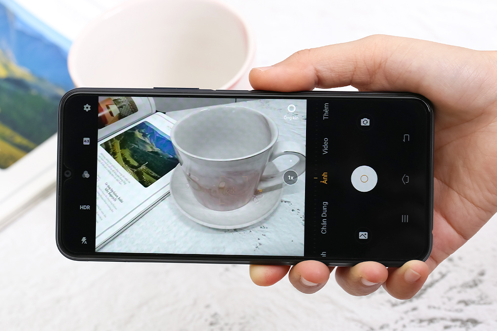 Điện thoại Vivo Y20s Màu Đen