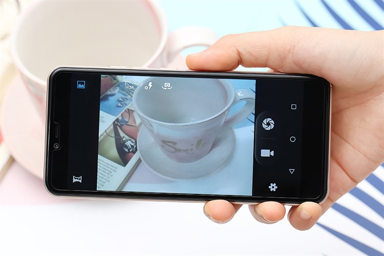 Điện thoại Mobell P41 Màu Vàng