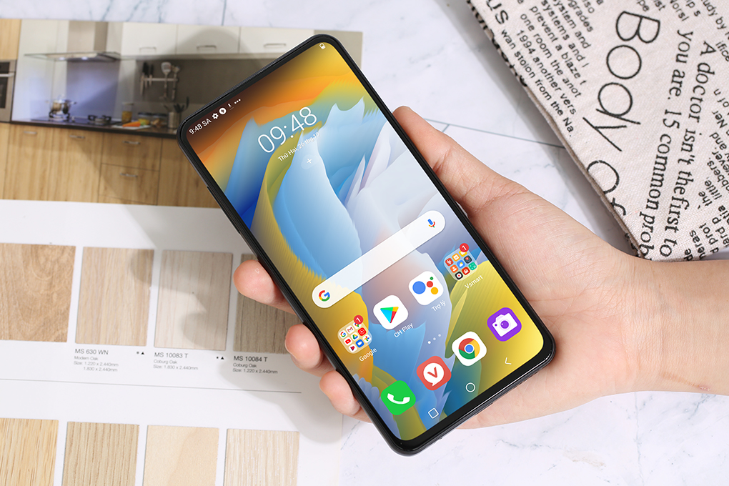 Điện thoại Vsmart Aris Pro