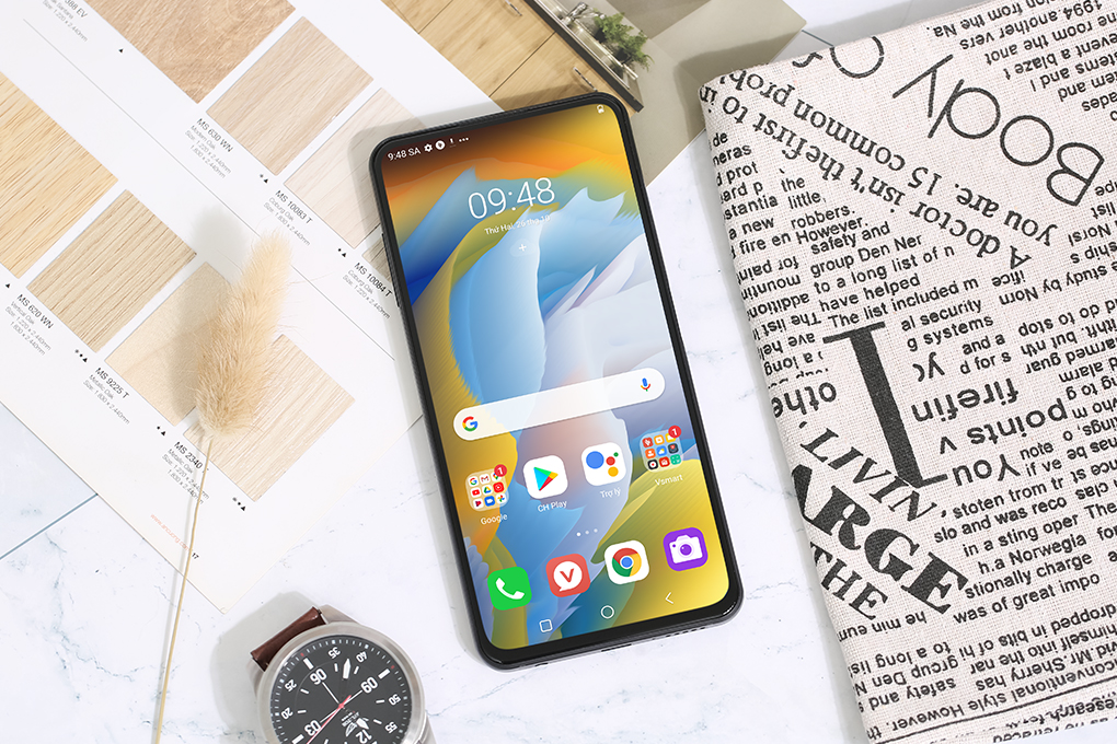 Điện thoại Vsmart Aris Pro