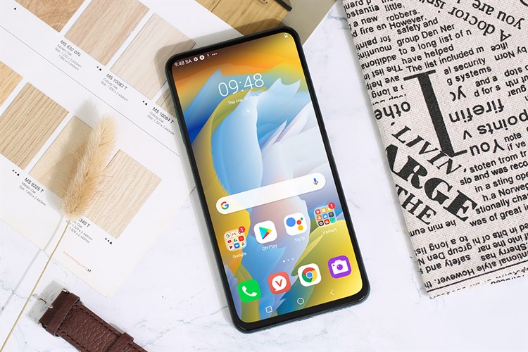 Điện thoại Vsmart Aris Pro