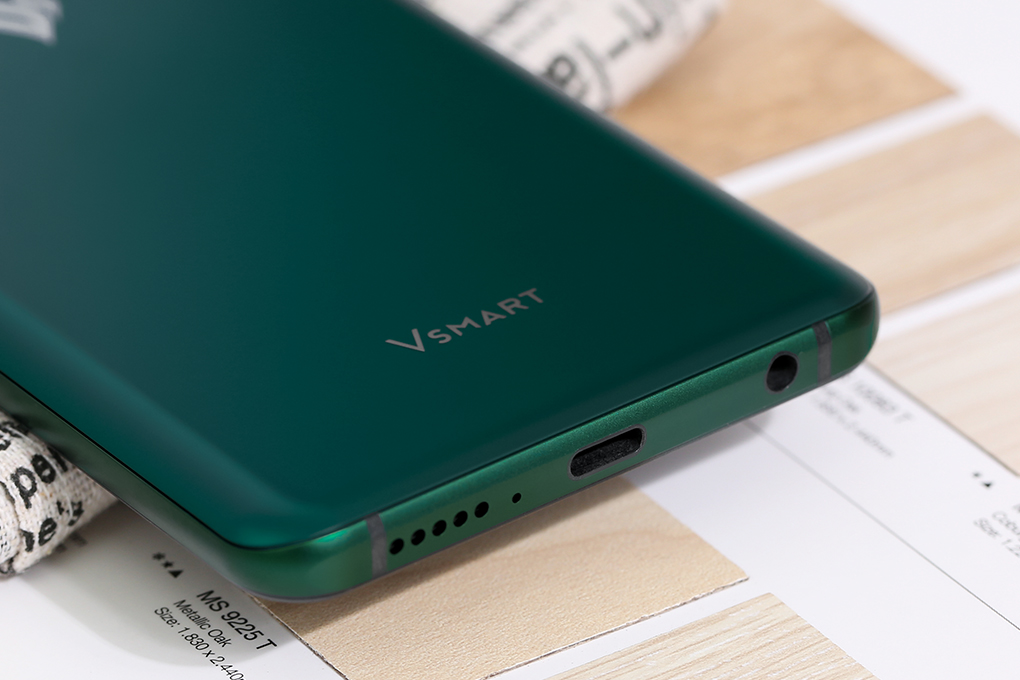 Điện thoại Vsmart Aris Pro