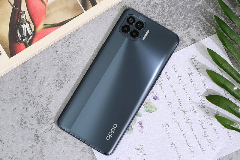 Thiết kế độc đáo, gây ấn tượng | OPPO A93