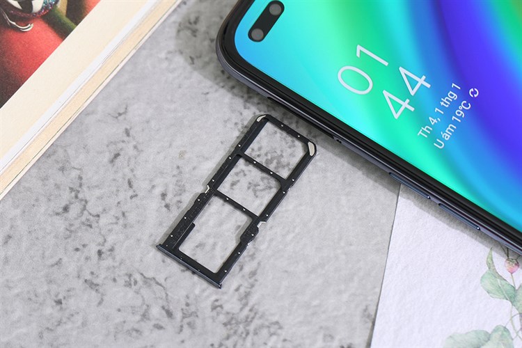 Điện thoại OPPO A93 Màu Đen