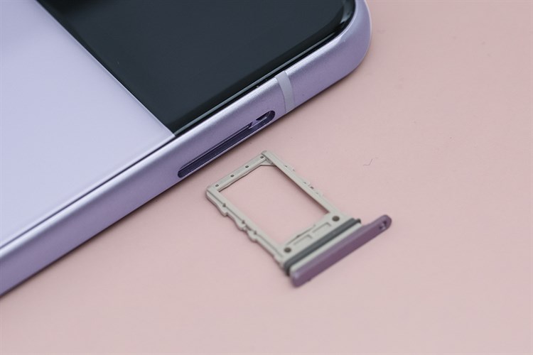 Điện thoại Samsung Galaxy Z Flip3 5G 128GB