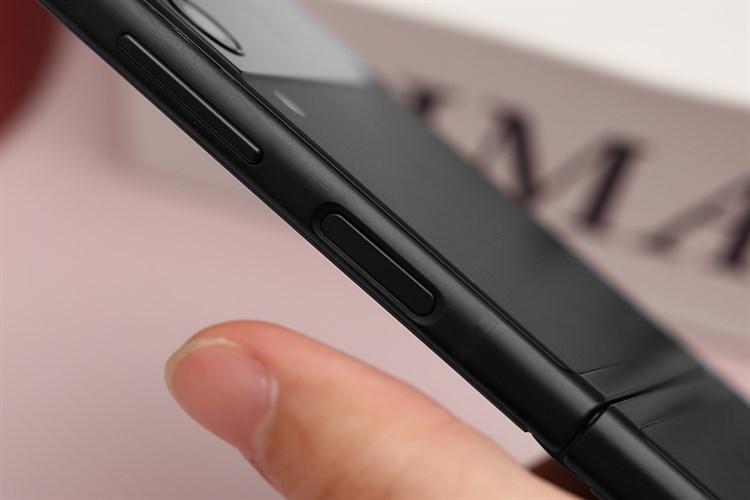 Điện thoại Samsung Galaxy Z Flip3 5G 128GB