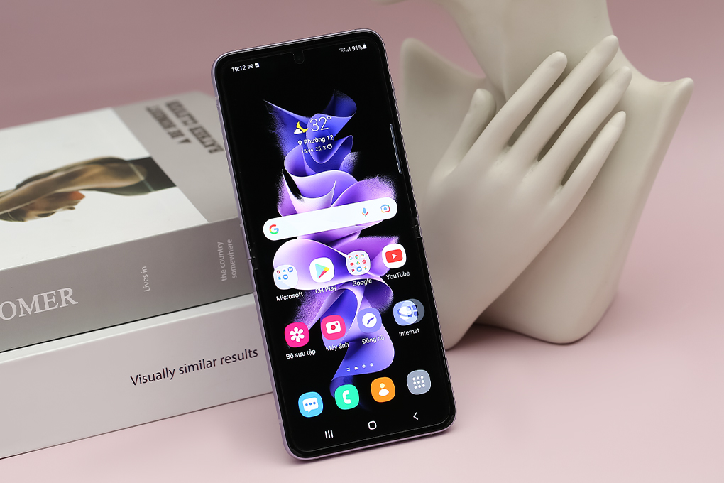Điện thoại Samsung Galaxy Z Flip3 5G 128GB