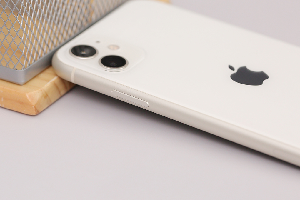 Điện thoại iPhone 11 64GB (Hộp cũ) Màu Trắng
