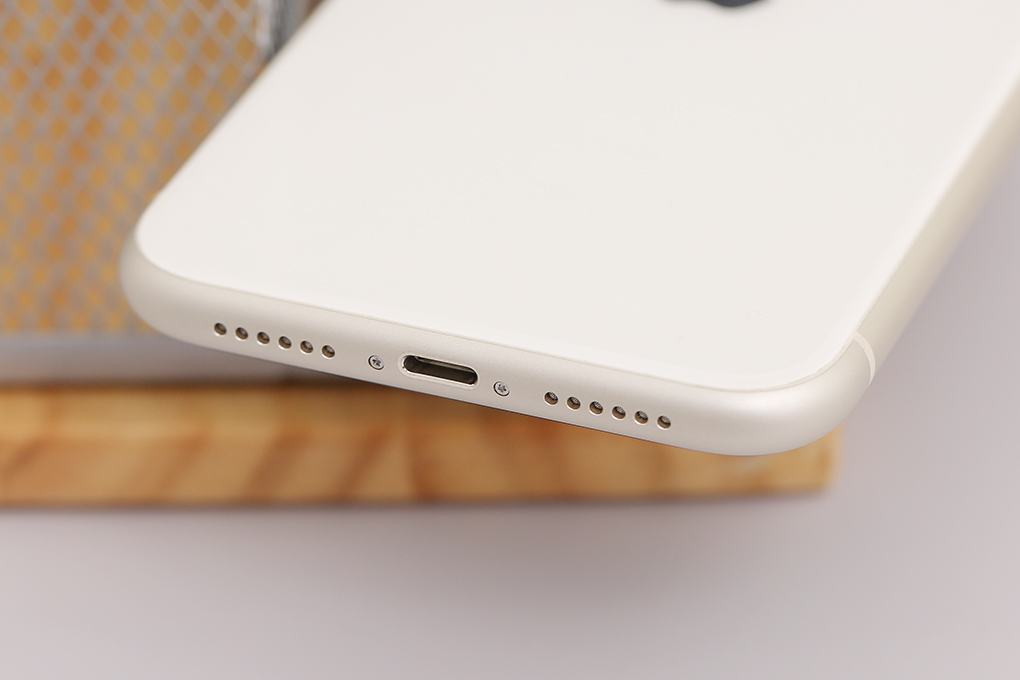 Điện thoại iPhone 11 64GB (Hộp cũ) Màu Trắng