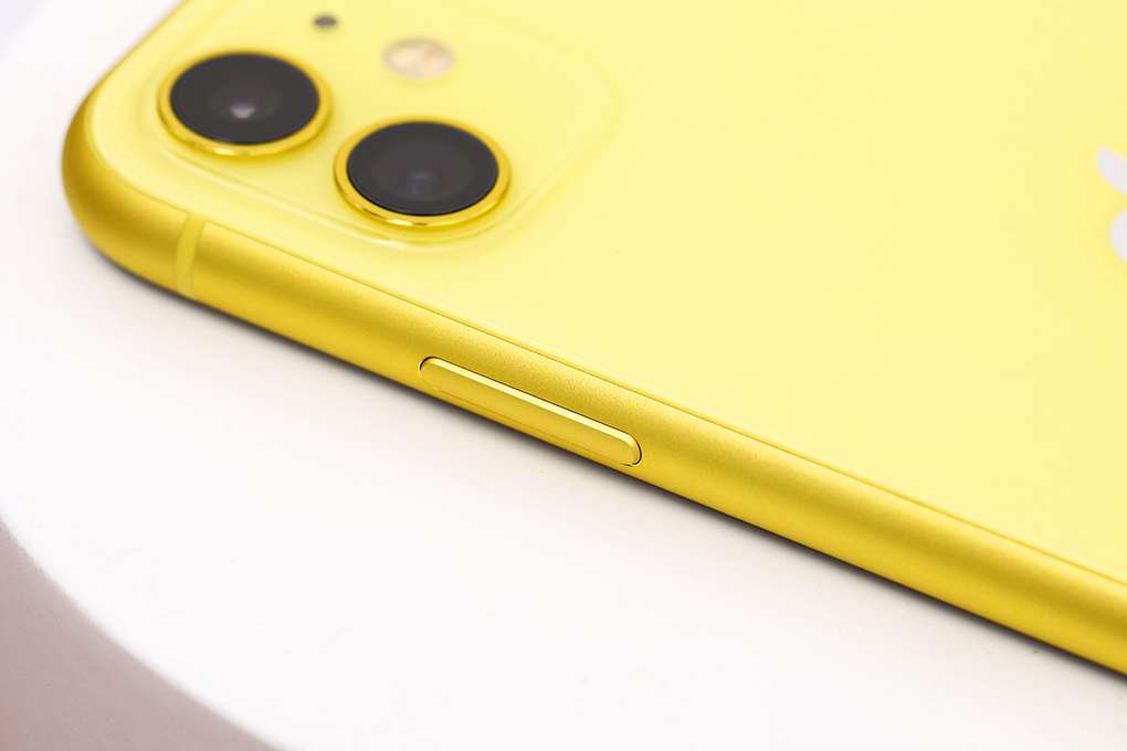 Điện thoại iPhone 11 64GB (Hộp cũ) Màu Vàng