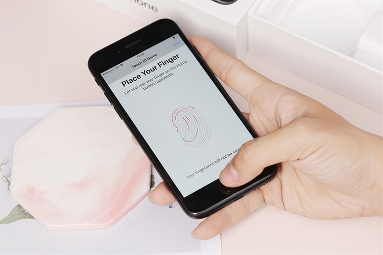 Điện thoại iPhone SE 256GB (2020) (Hộp mới)