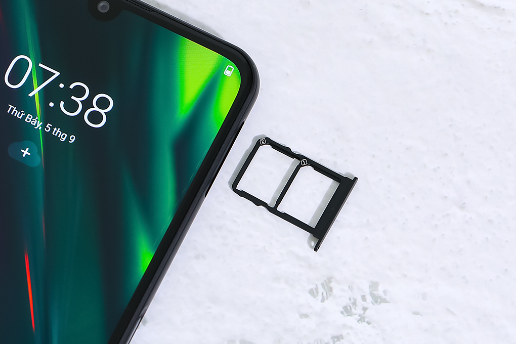 Điện thoại Vsmart Aris (8GB/128GB)