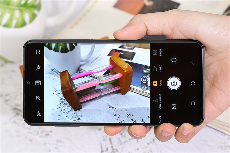 Điện thoại Vsmart Aris (8GB/128GB)