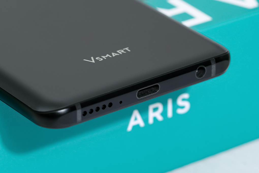Điện thoại Vsmart Aris (8GB/128GB)
