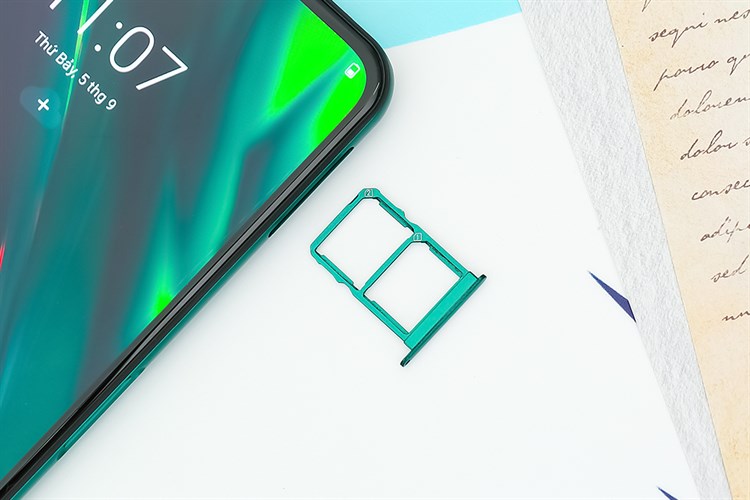 Điện thoại Vsmart Aris (8GB/128GB)